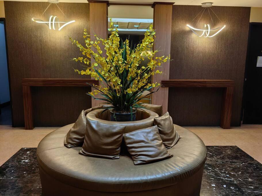Apartment Condotel Near Airport Terminals