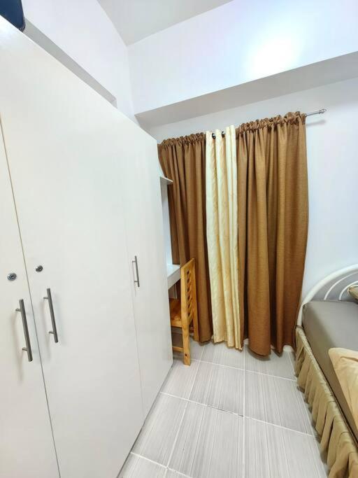 Condotel Near Airport Terminals *