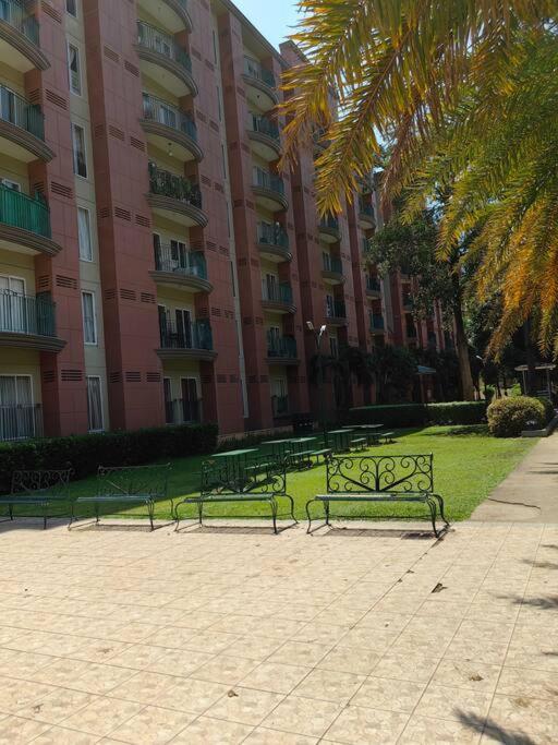 Condotel Near Airport Terminals *